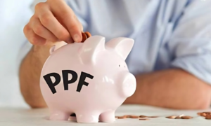PPF का राज़ क्या आपको मैच्योरिटी के बाद खाता बढ़ाना चाहिए या नया खाता खोलना?